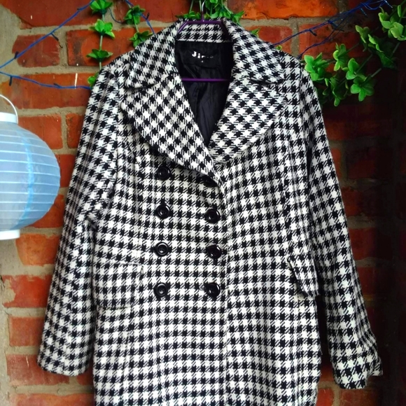 Jackets & Blazers - Checkered Winter Coat from Spain